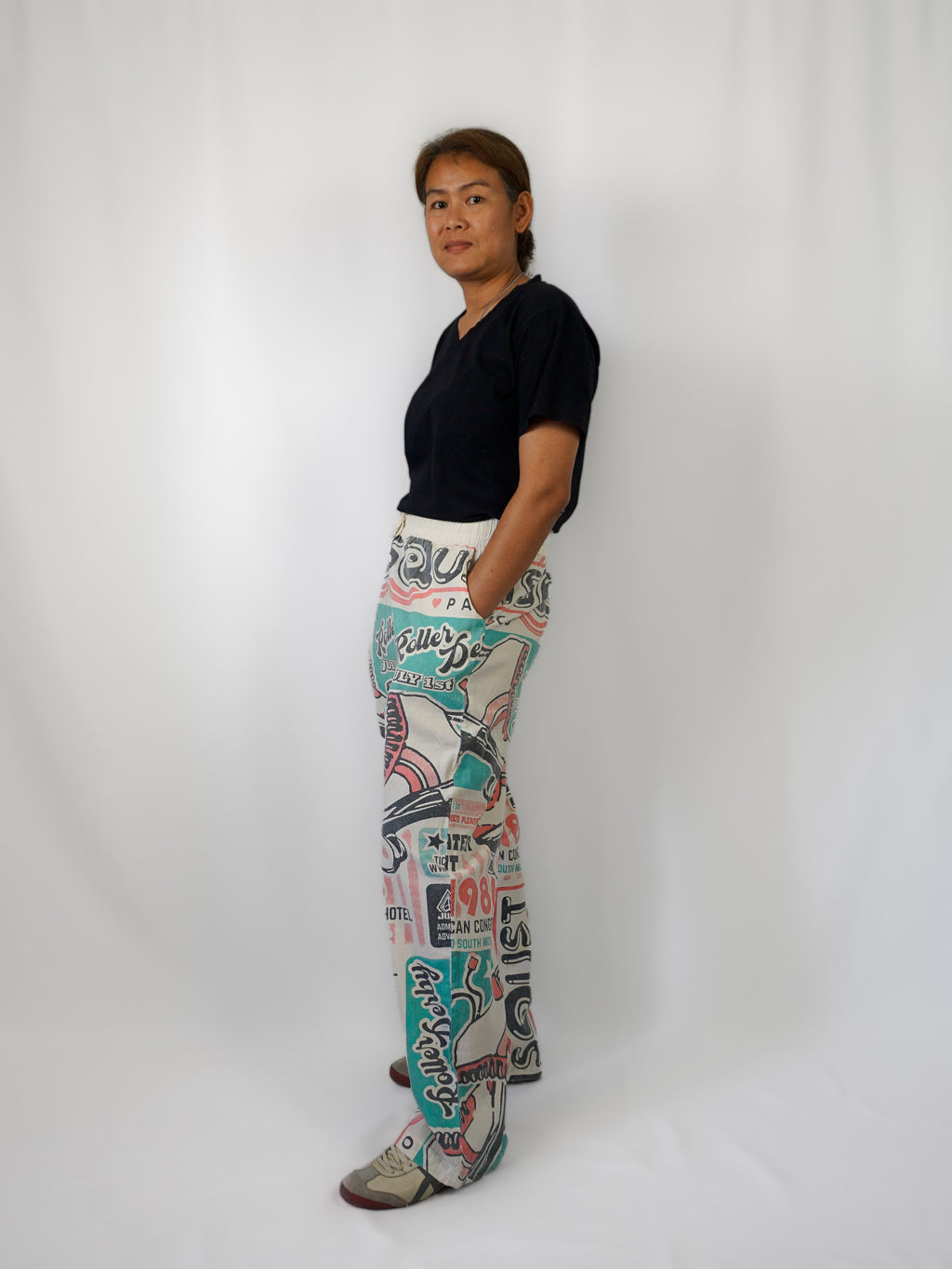 Bisqust Straight Pants