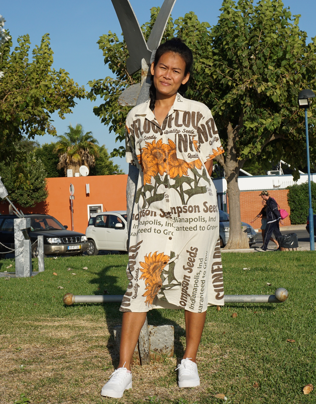 Vestido girassol com botões