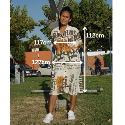 Sunflower dress with bottons